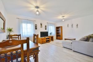Reception Room- click for photo gallery